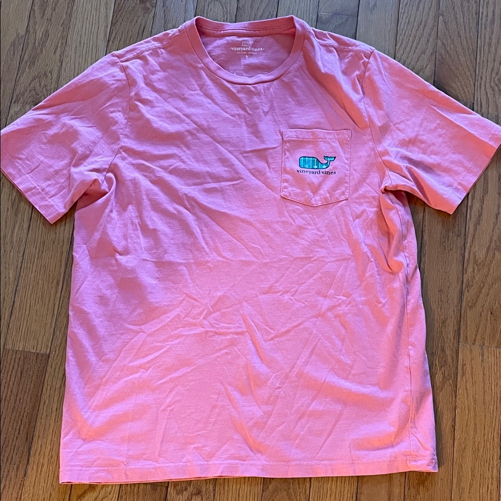 Vineyard Vines large Coral Pink Short-Sleeve Pocket Tee - Picture 2 of 7